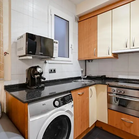 Apartment Steps To Sagrada Familia 2bedroom Retreat *