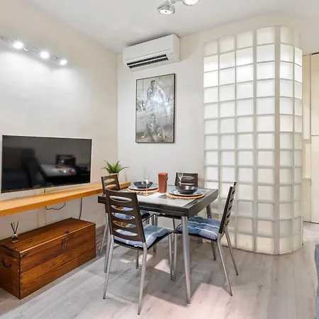 Steps To Sagrada Familia 2bedroom Retreat Barcellona